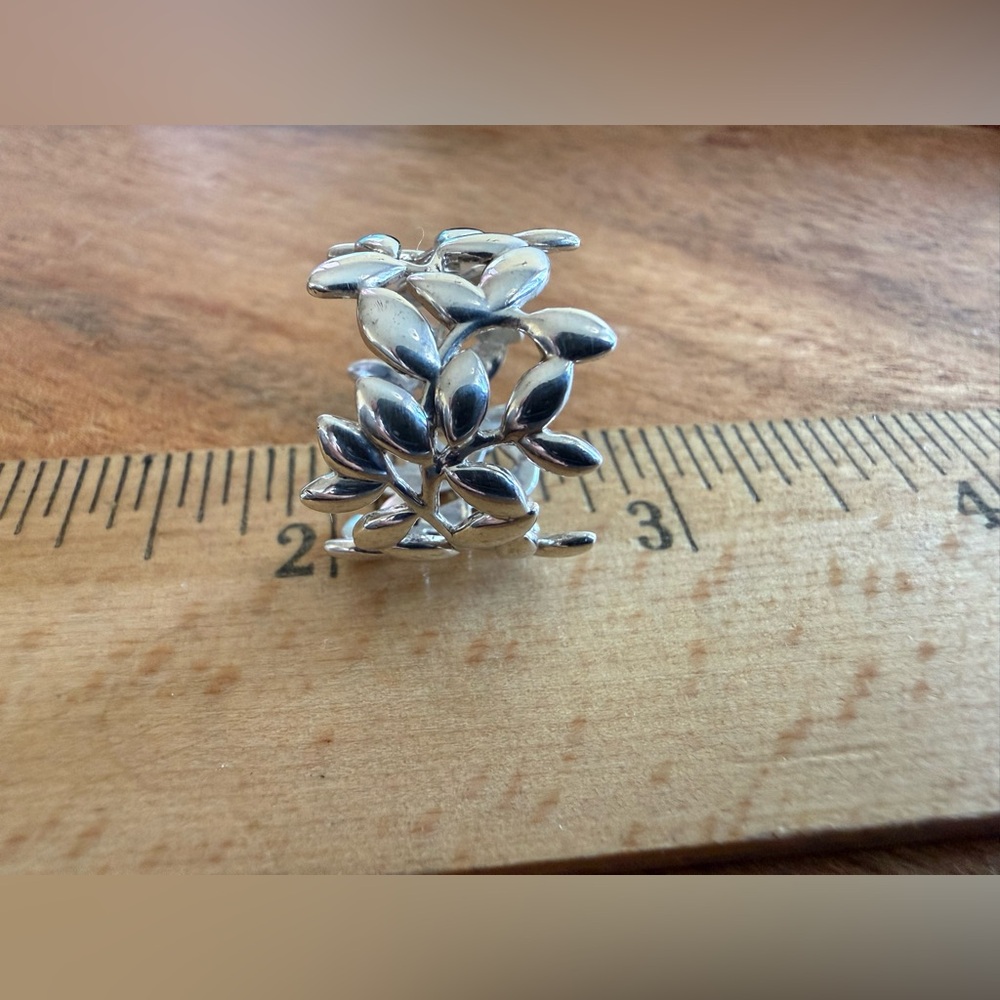 Tiffany&Co. Sterling Silver Paloma Picasso Olive Leaf Band Ring Size 6.5 - Picture 7 of 9